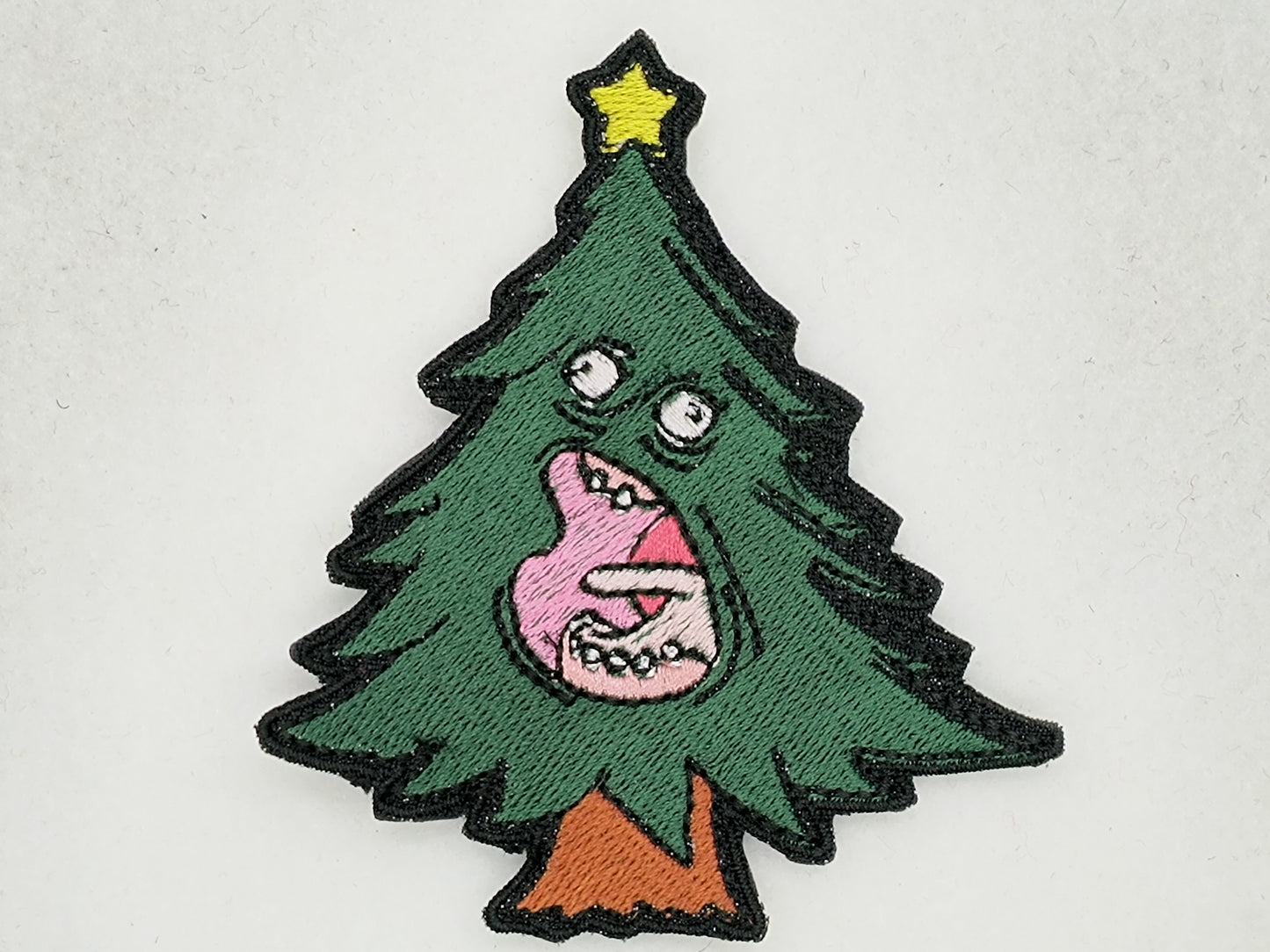 Screaming christmas tree patch